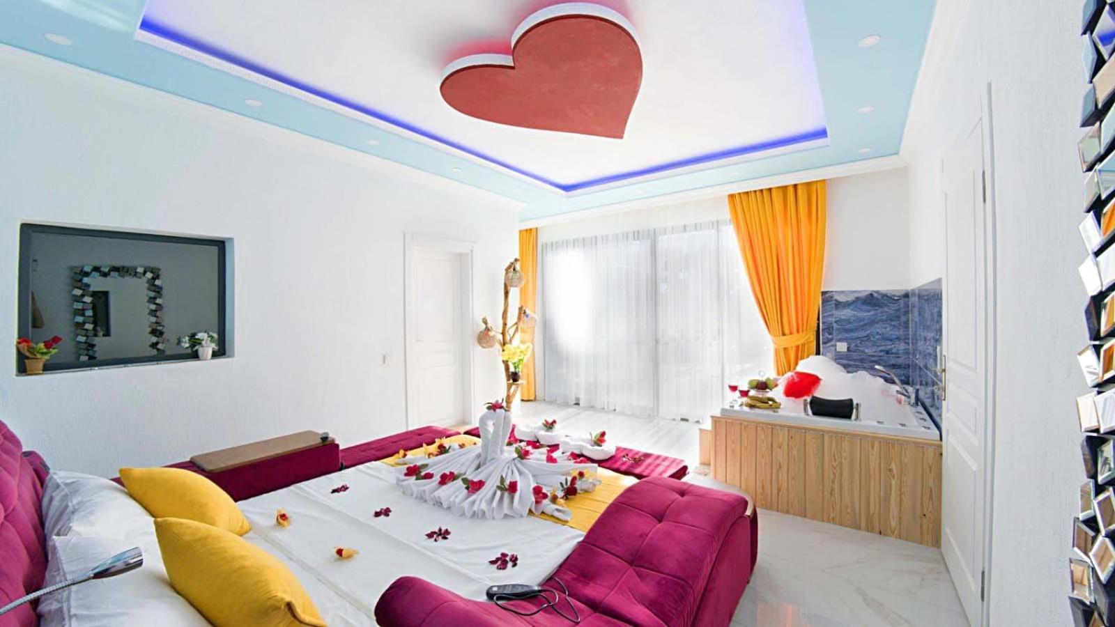 Villa Elif Uezuemlue Kaş Exterior photo